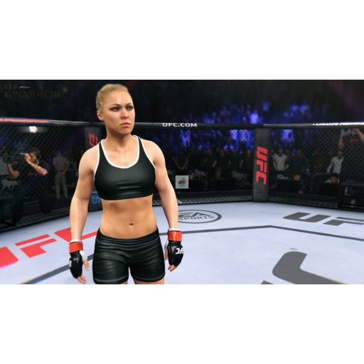Playstation 4 UFC használt