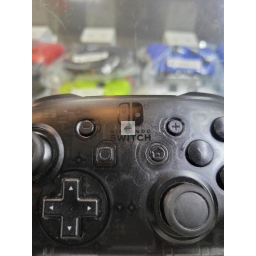 Nintendo Switch Pro kontroller Gyári